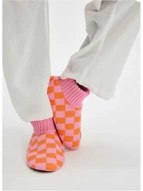 Free People Pink & Orange Checkered Knit Sock Slippers ❤️